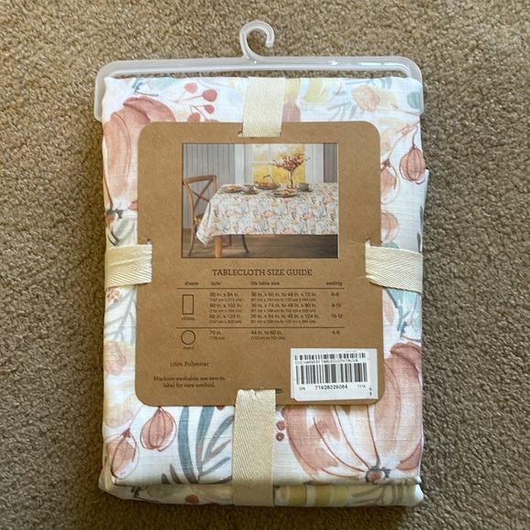 Create Decorate Celebrate Harvest Tablecloth - 60”x120” - Picture 3 of 6